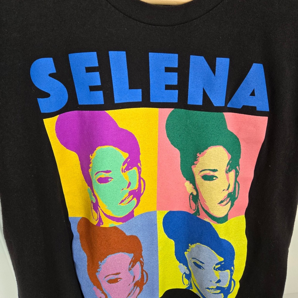 Selena‎ Perez Graphic T Shirt Womens Medium Art Style Black Music Latina Casual
